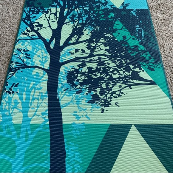 Rare color Gaiam Premium Yoga Mat Green Double Sided Tree floral thick - Picture 9 of 13
